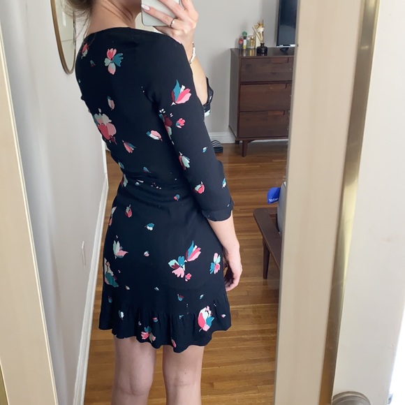 Sezane — floral wrap dress - Picture 7 of 7